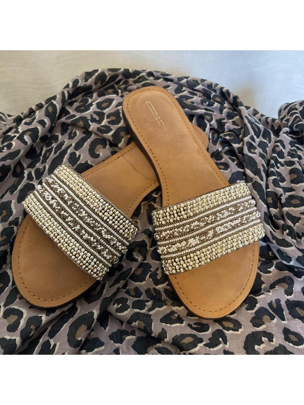 America & Beyond Beaded Sandal Size 38 (7-.7.5)